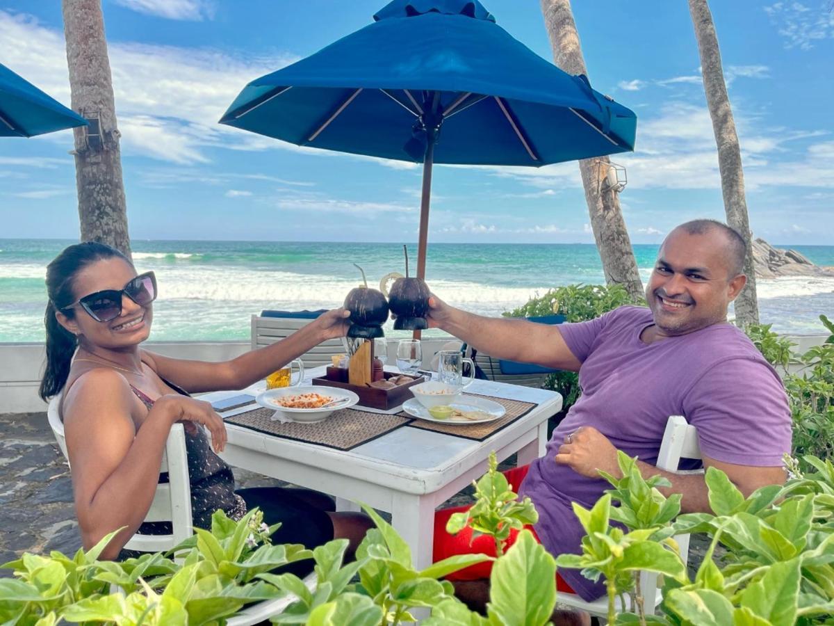 Rockside Cabanas Hotel Унаватуна Екстериор снимка