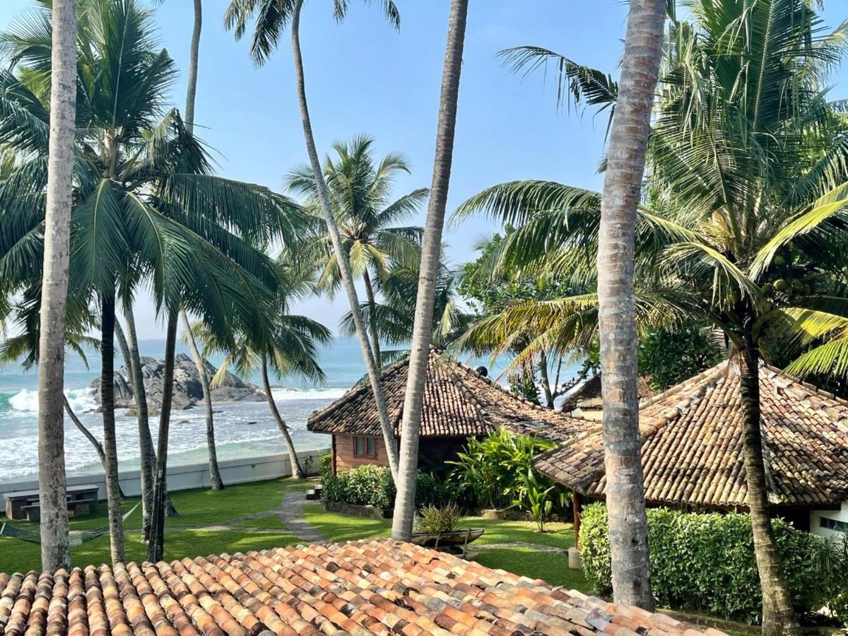 Rockside Cabanas Hotel Унаватуна Екстериор снимка