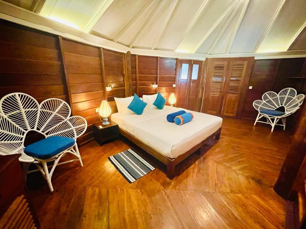 Rockside Cabanas Hotel Унаватуна Екстериор снимка
