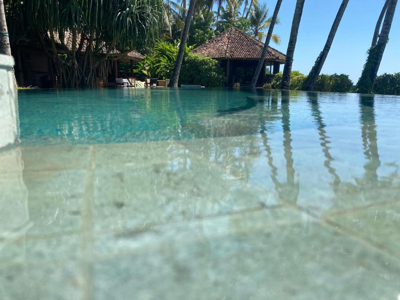 Rockside Cabanas Hotel Унаватуна Екстериор снимка
